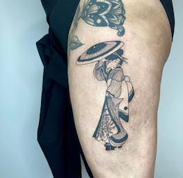 Photo n°11 de Landscape Tattoo Bastille - salon de tatouage walk-in Paris à Paris (Salon de tatouage et piercing)