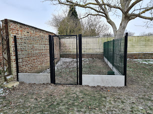 Photo n°17 de SV CLOTURE à Marchiennes (Entrepreneur spécialisé dans les clôtures)