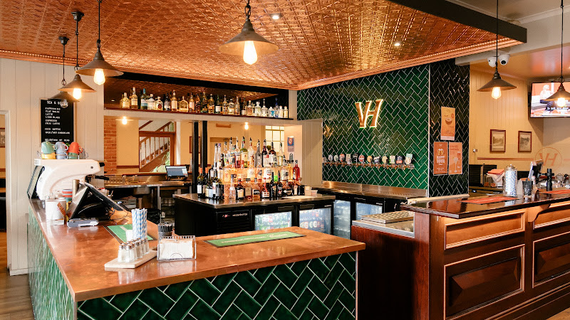Victoria Hotel — photo