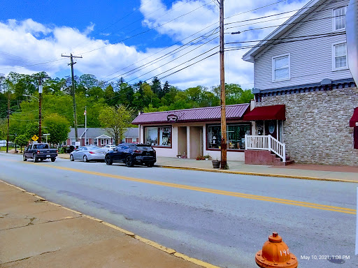 Saltsburg Floral - Thumbnail