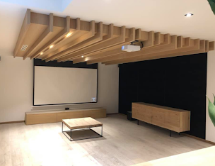 Photo n°2 de Gérald Johannes Menuiserie à Jonquières (Atelier de menuiserie)