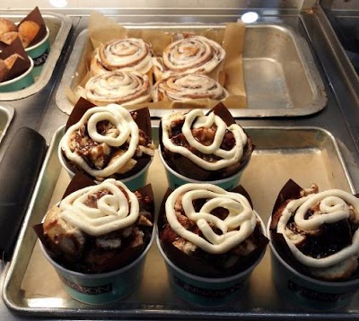 Cinnabon