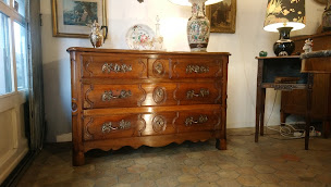 Photo n°24 de Lefevre Romain à Gisors (Magasin d'antiquités)