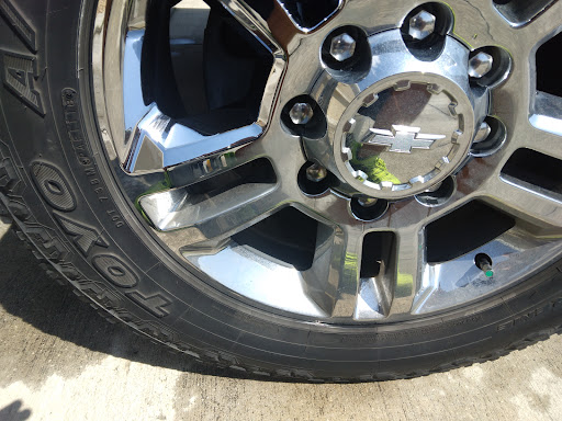 West n family mobile detailing - Thumbnail