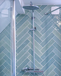 Photo n°1 de Reux - Peinture et Rénovation - Fontainebleau à Avon (Service de pose de parquet)