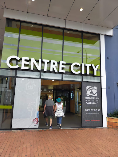 Centre City Car Park Gallery - New Zealand