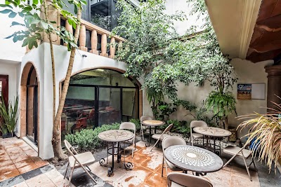 Photos of INSTITUTE VIA DESIGN