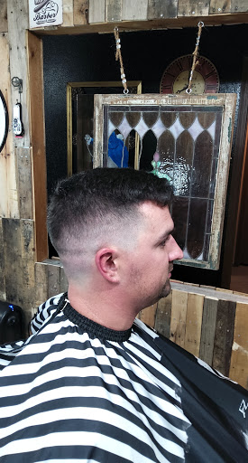 Charlie's Classic Barbershop - Thumbnail