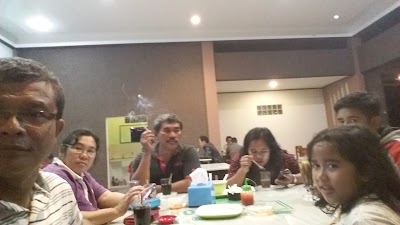 Photos of Warkop Kong Djie