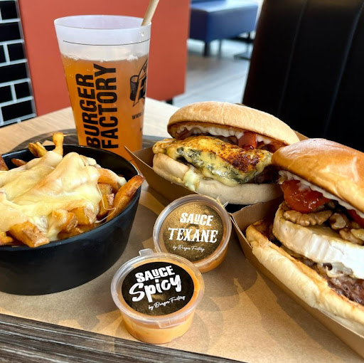 Photo 3 - Burger factory