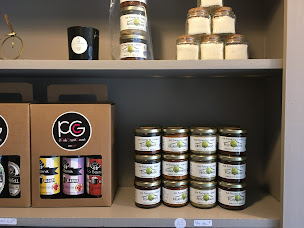 Photo n°11 de PGC # the Pink Granit Coast à Trégastel (Magasin de souvenirs)