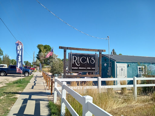 Ruca's - Visual