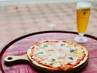 カフェ×ピッツァBar Lily