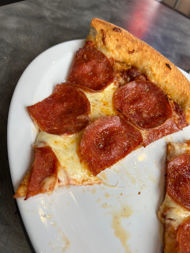 Schmizza Pub & Grub - Thumbnail