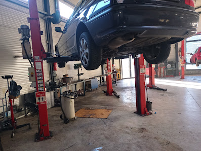 Kfz Selbsthilfe Werkstatt Bremen-Burg Bremer Heerstraße 17, 28719 Bremen, Deutschland