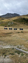 Photo n°9 de Randonnées en Quad Hautes Alpes Vars Risoul Guillestre Briancon Queyras Ubaye à Vars (Service de location de motoneiges)
