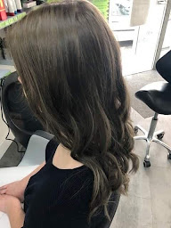 Photo n°13 de Carnot Coiffure à Sablé-sur-Sarthe (Salon de coiffure)