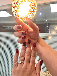 Photo n°15 de Ocean Nails Châtillon à Châtillon (Salon de manucure)