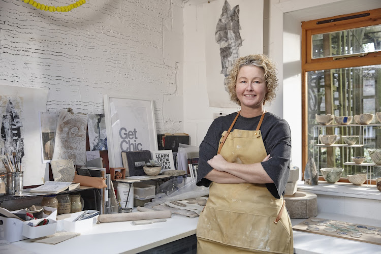 SHELLEY WOOD STUDIO pottery studio in Ashton-under-Lyne offering wheel throwing and hand building classes
