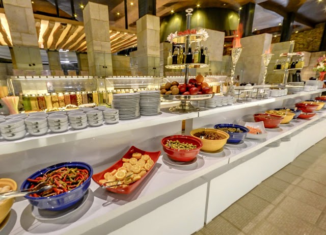 Haft Khan International Restaurant