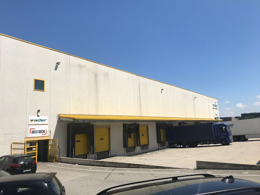 In Stock Almacenaje, Servicios y Operadores Logísticos