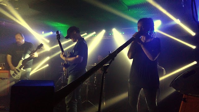 VORTEX SURFER Musikclub