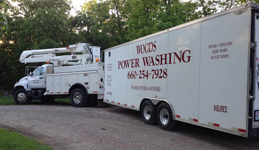 Woods Power Washing Logo