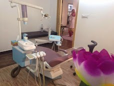 Dr Haroon Dental Specialist Clinic Peshawar