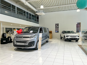 Photo n°7 de CAR AVENUE NANCY - Citroën à Ludres (Vendeur de voitures d'occasion)