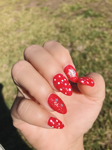 Specialty Nail Salon - Thumbnail