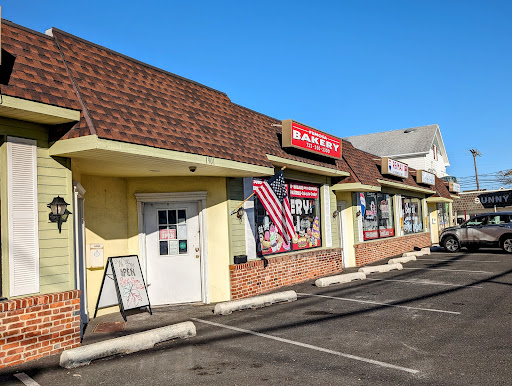 Fumosa Brothers Bakery - Thumbnail