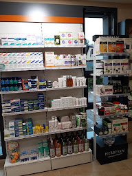 Photo n°15 de Pharmacie Gleizon à Neuville-les-Dames (Service d'aromathérapie)