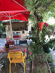 Photo n°3 de Le Bistrot du Roy à Peyrolles-en-Provence (Restaurant)