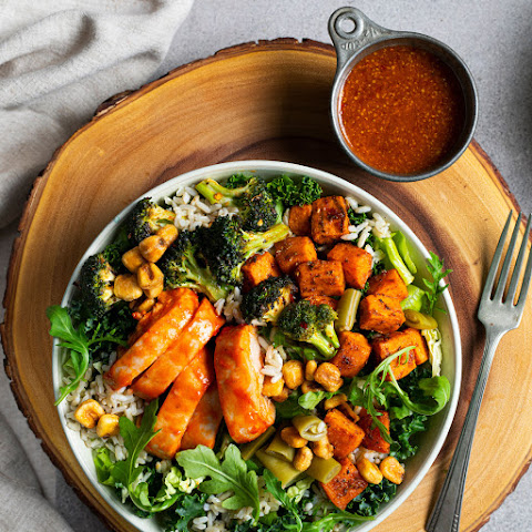 Mad Radish l Healthy Restaurant & Catering by null