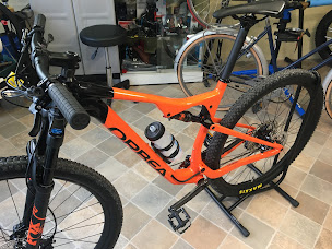 Photo n°8 de Conseils Réparations Cycles à Ternant (Magasin de réparation de vélos)