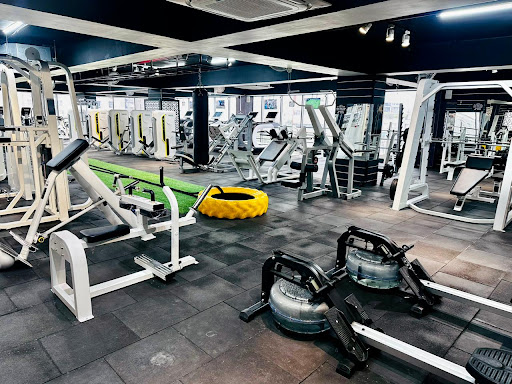 Gym Lounge Premium Navrangpura