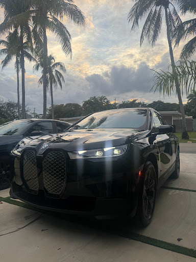 One Source Car - Visual