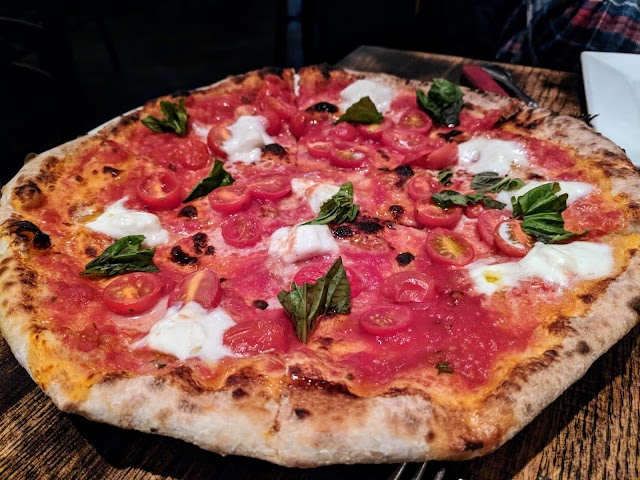 Baciccia Pizza e Cucina