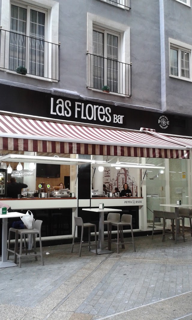 Las Flores Bar