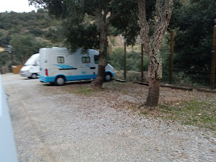 Photo n°18 de Aire camping car la ferme aventure du perthus à Le Perthus (Terrain pour camping-cars)