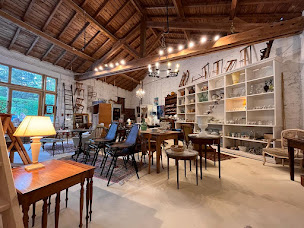 Photo n°1 de Le Rempart à Mirmande (Magasin d'antiquités)