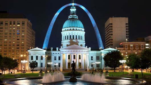Law Office Of Evelyn C Lewis LLC 7710 Carondelet Ave Suite 402, St. Louis, MO 63105, United States