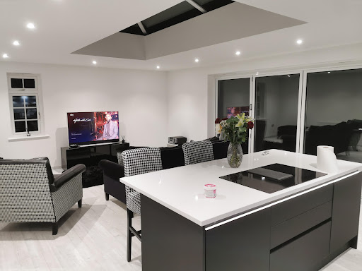 MTH Electrical Services - Visual