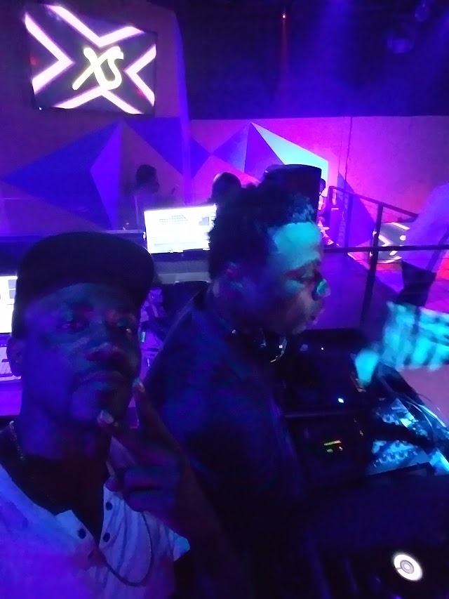 XS Lounge