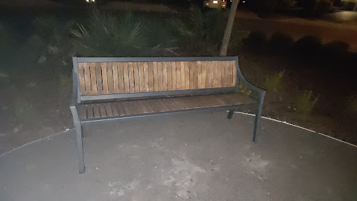 One bench park - Visual