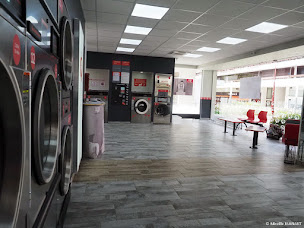 Photo n°27 de Laverie automatique Speed Queen Reims St Remi à Reims (Laverie automatique)