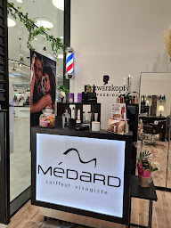 Photo n°6 de Médard Coiffeur Visagiste (Incarville) à Incarville (Salon de coiffure)