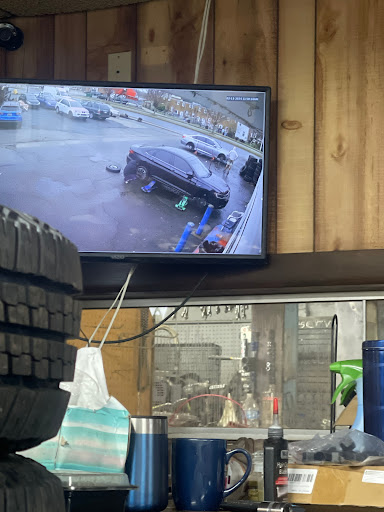 Dundalk Used and New Tires - Thumbnail