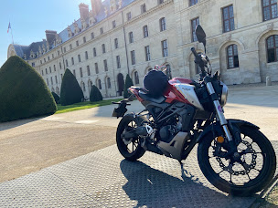 Photo n°19 de Professeur Georges Naïm ABI LAHOUD (MD MSc MS FACS FRCS(eng) IFAANS) à Paris (Médecin spécialiste de la gestion de la douleur)