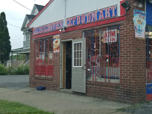 Salina convenience food mart